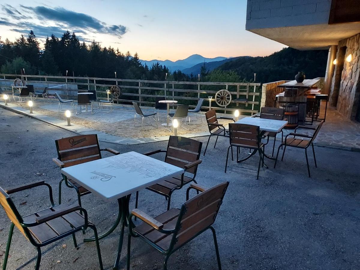 House Jaro & Camp Jaro Guest House Velenje Bagian luar foto