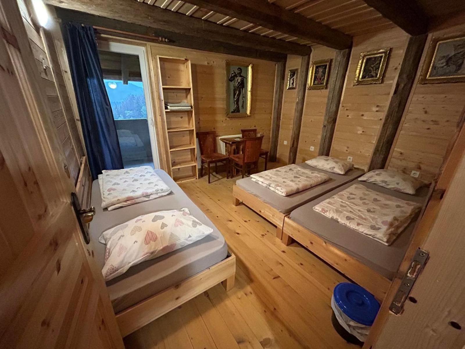 House Jaro & Camp Jaro Guest House Velenje Bagian luar foto